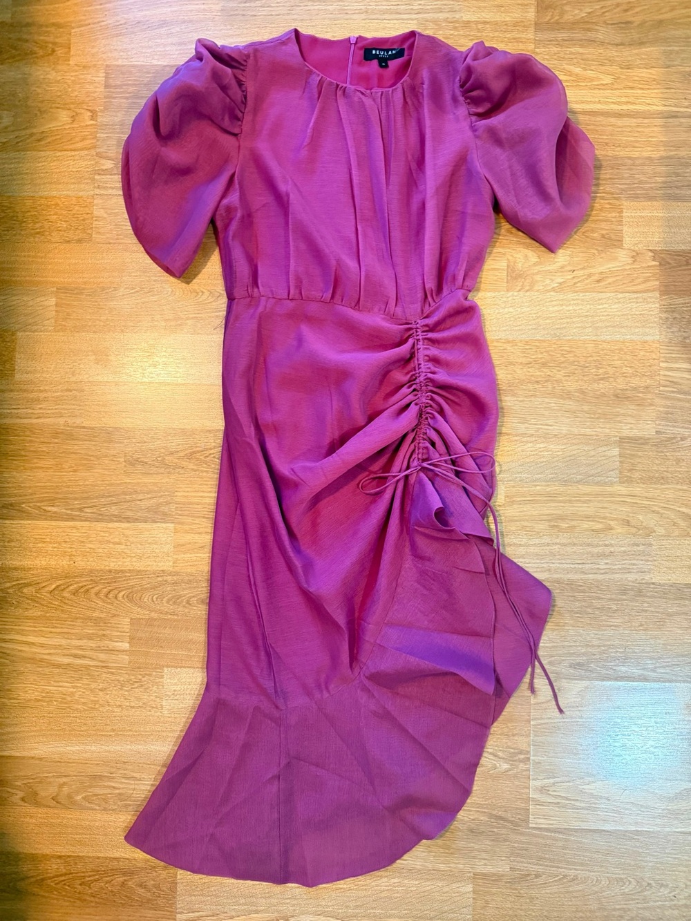 Beulah style fuchsia ruched-side midi dress